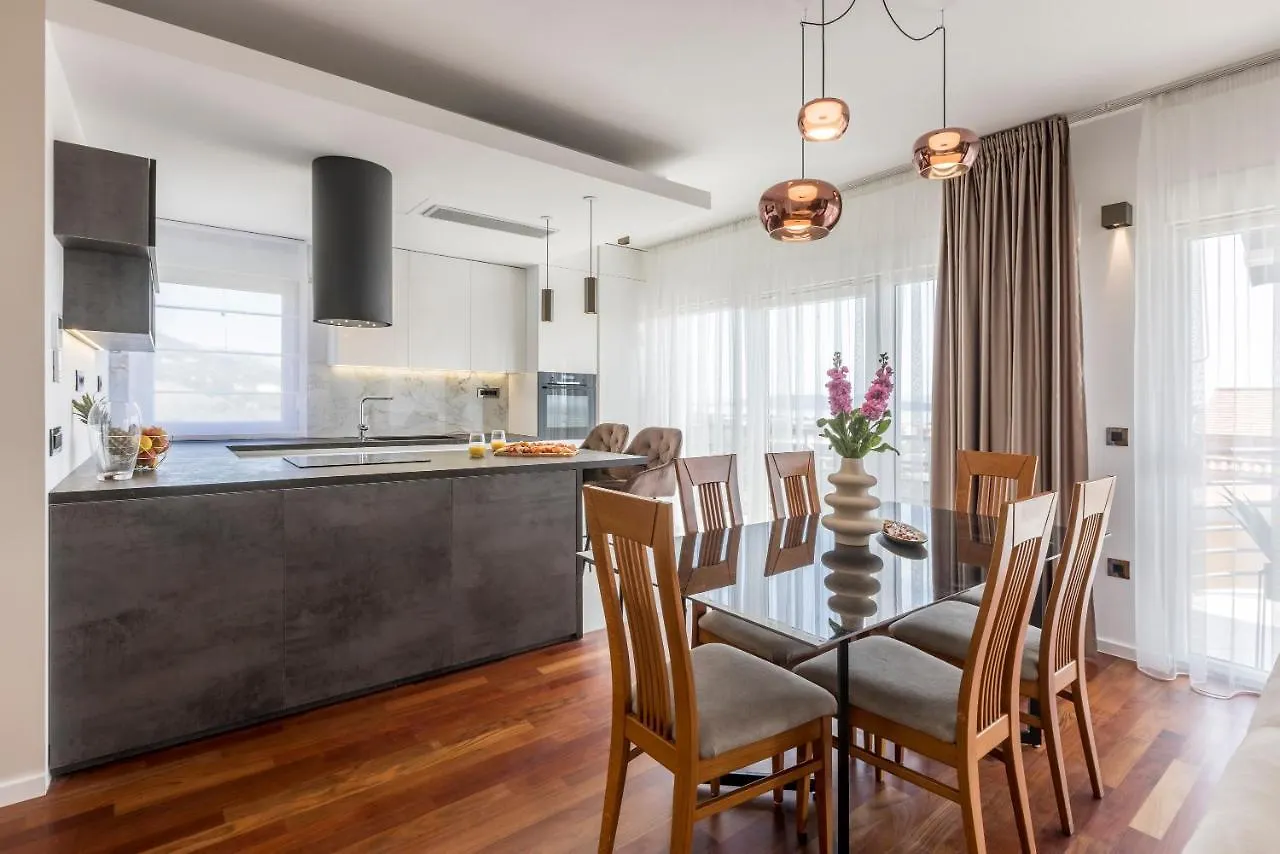 Villa House Matija Kaštel Stari